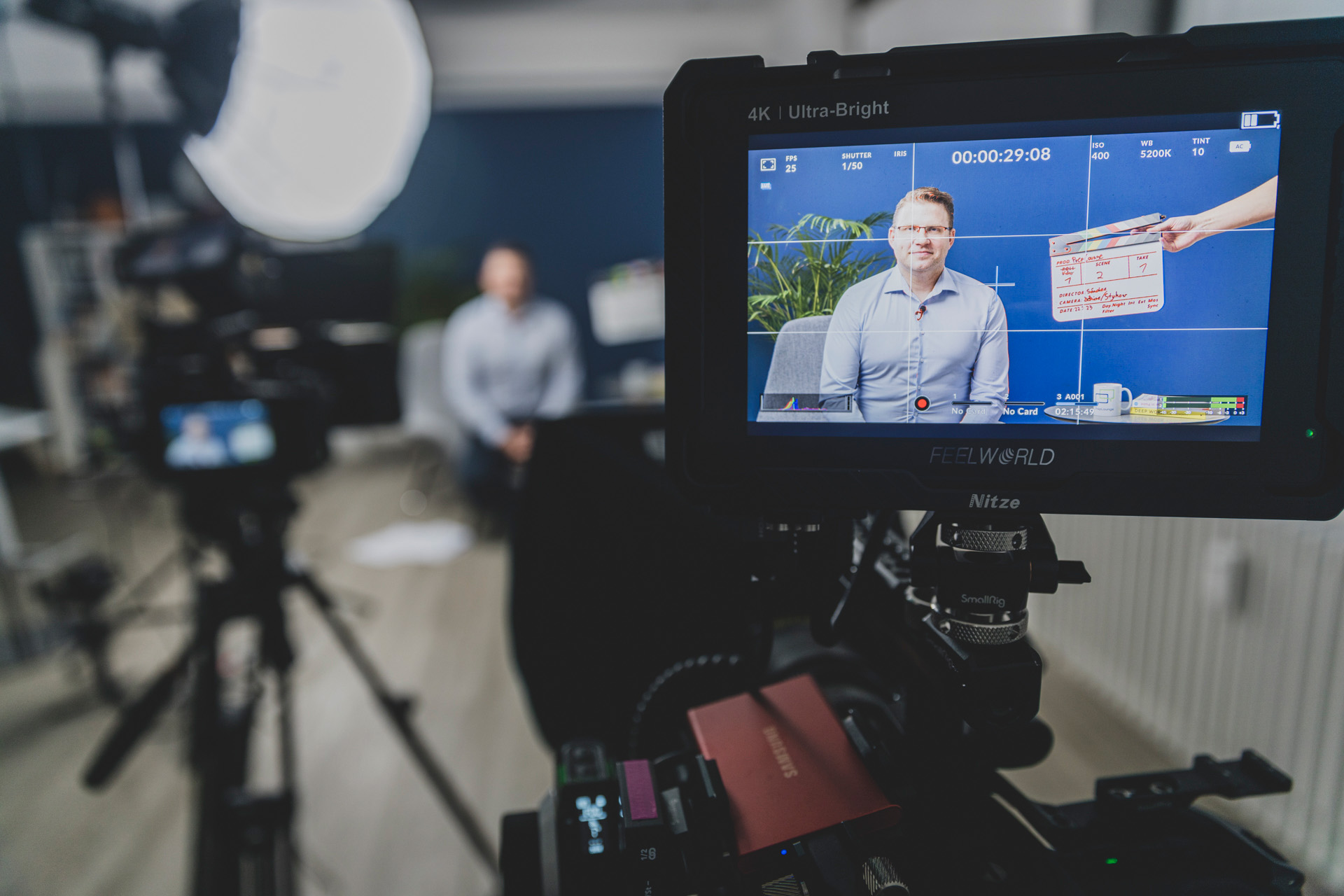 Videoproduktion mit Filmcrew in Berlin – Social Media Agentur für kreative Videos