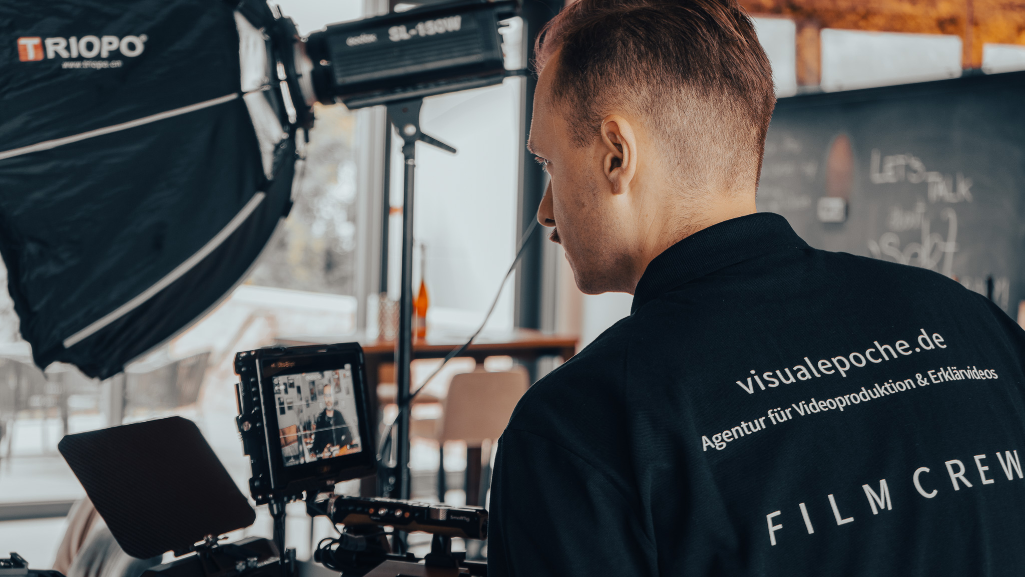 Professionelle Videoproduktion einer Social Media Agentur für Marketingkampagnen